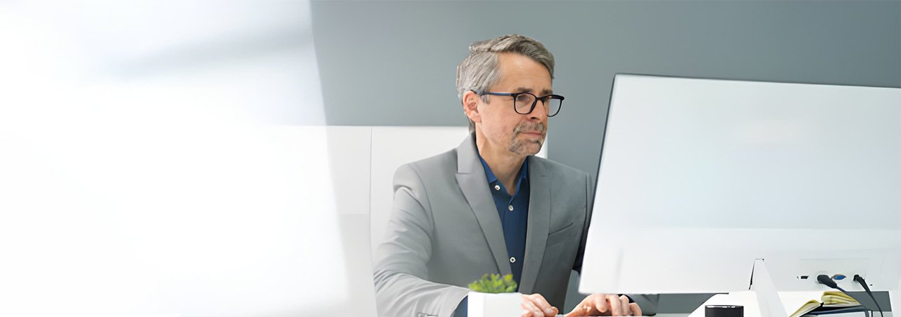 Global tax help that keeps you compliant, wherever life takes you